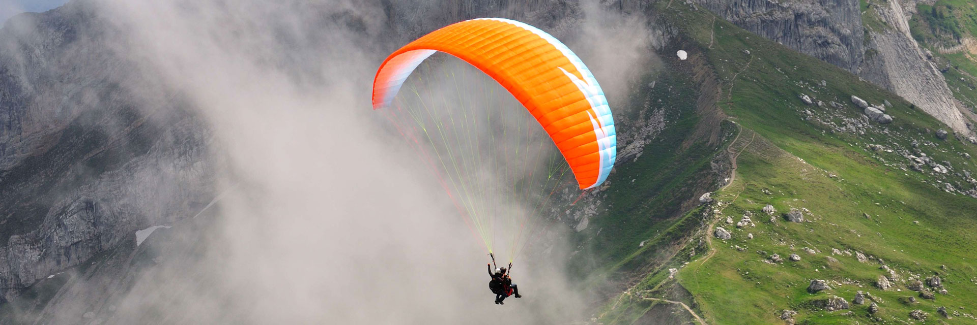 Paragliding